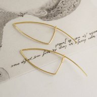 otisjaxon-curved-earrings